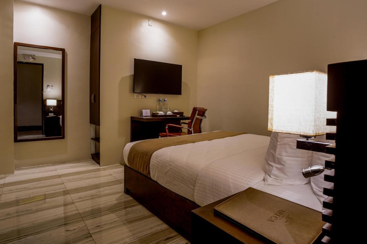 Hotel Areca ليغاسبي المظهر الخارجي الصورة