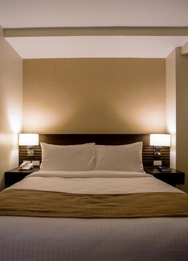 Hotel Areca ليغاسبي المظهر الخارجي الصورة