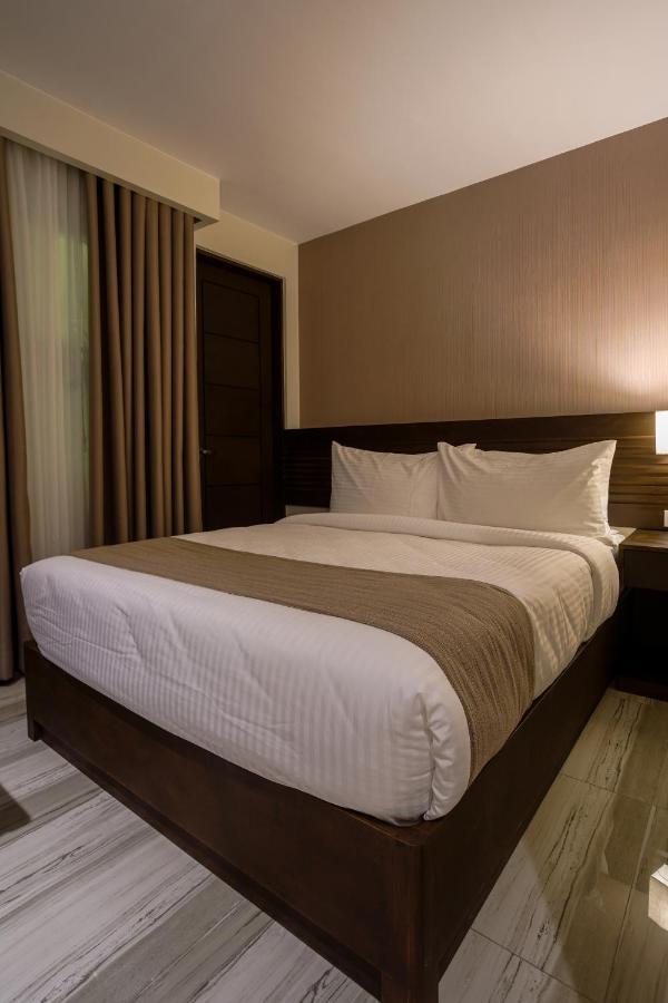 Hotel Areca ليغاسبي المظهر الخارجي الصورة