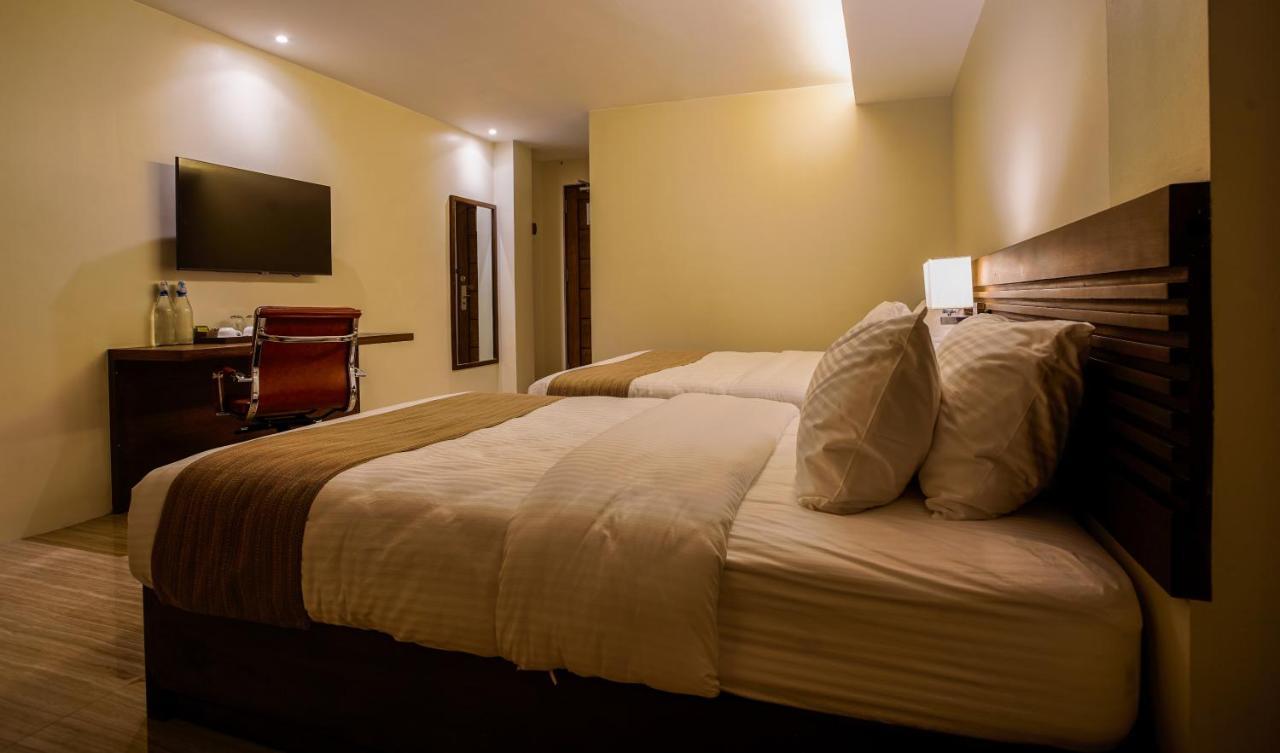 Hotel Areca ليغاسبي المظهر الخارجي الصورة